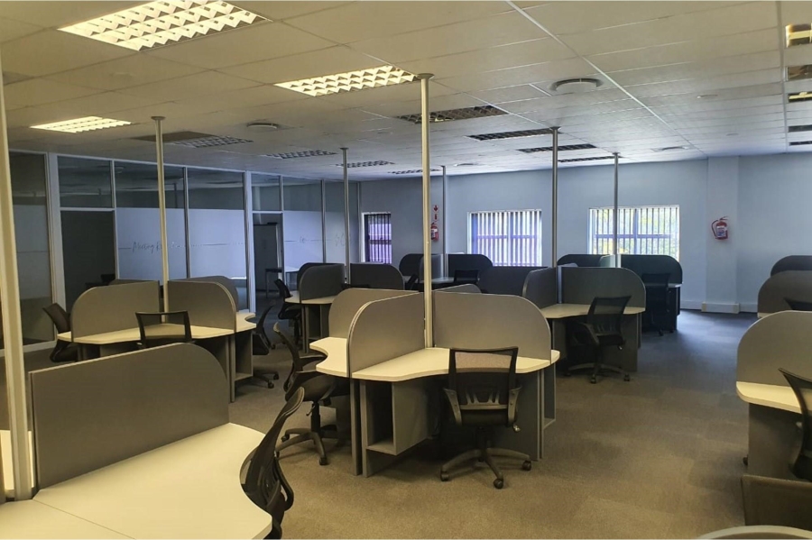 To Let commercial Property for Rent in Fairview Eastern Cape